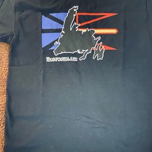Newfoundland flag shirt. Mens medium new w tags.